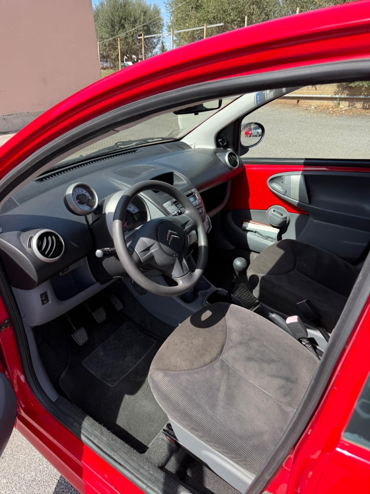 Citroen C1 1.0 5 porte adatta a neopatentati
