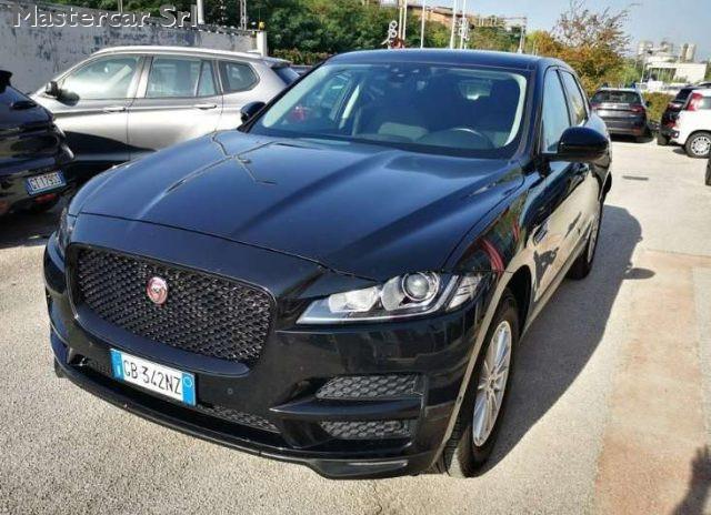 JAGUAR F-Pace F-Pace 2015 2.0d i4 Pure 163cv my20 - GB342NZ