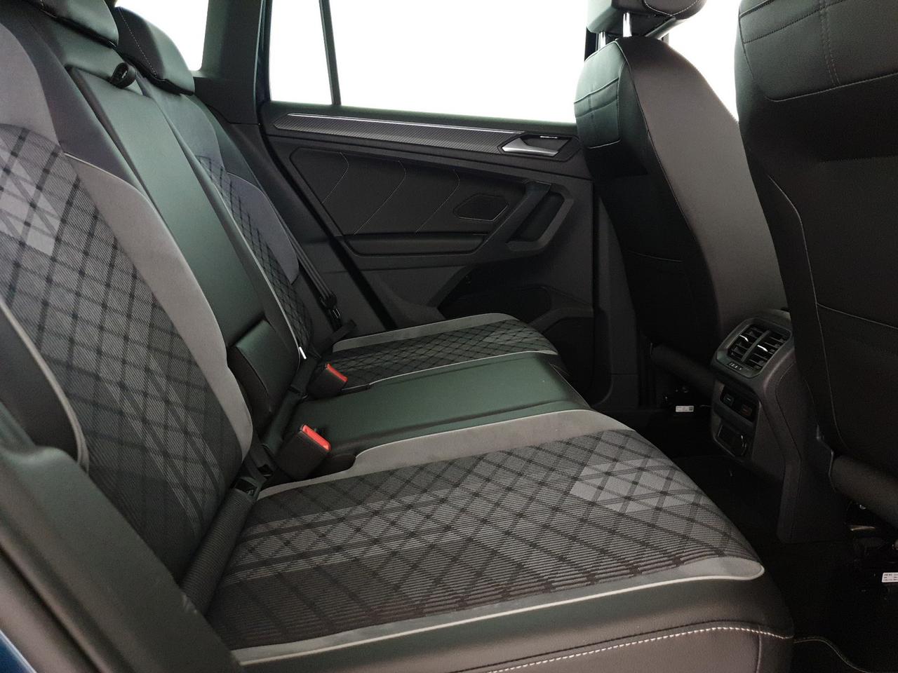 Volkswagen Tiguan 2.0 tdi r-line 4motion 200cv dsg