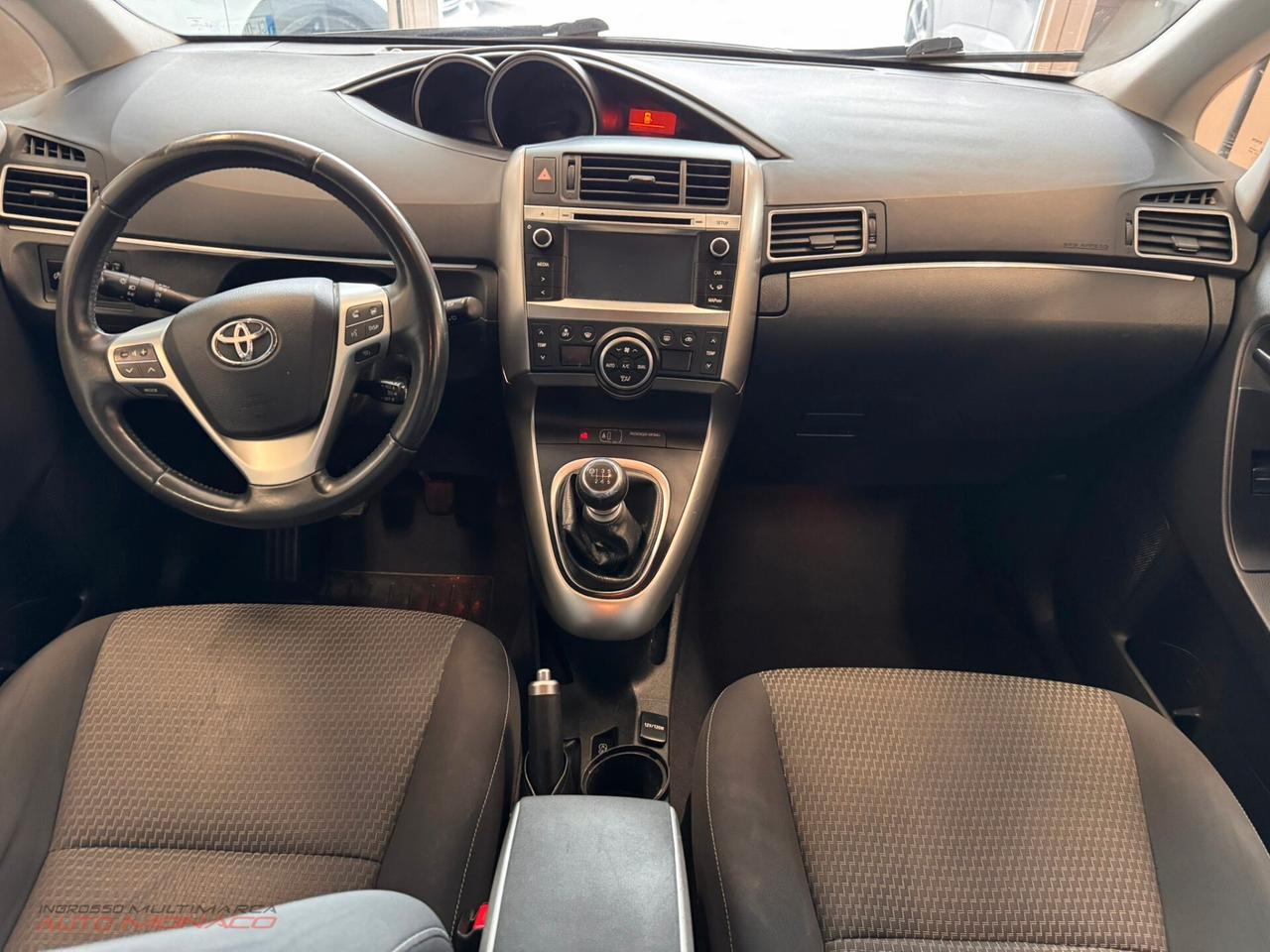 Toyota Verso 1.6 D-4D 110cv 2015