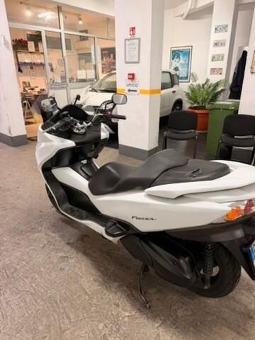 Honda Forza