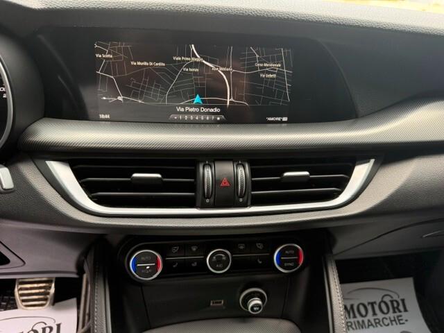 Alfa Romeo Stelvio 2.2 Turbodiesel 210 CV AT8 Q4 Super