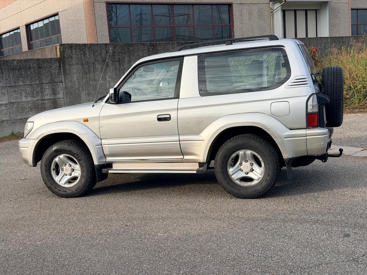 Toyota Land Cruiser 3.0 Tdi D-4D cat 3 porte KDJ90 GX