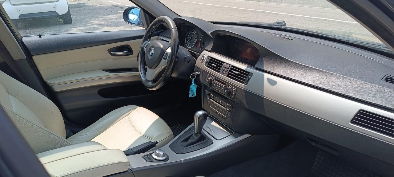 Bmw 330 330xd cat Touring Futura