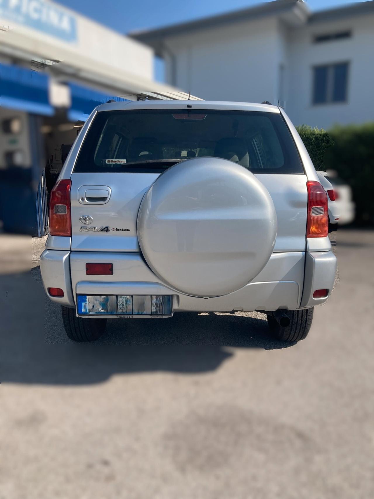 Toyota RAV 4 RAV4 2.0 Tdi D-4D cat 5 porte