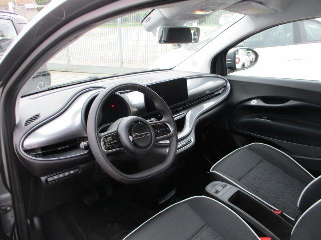 FIAT 500e CarPlay/CerchiLega/CavoMode2