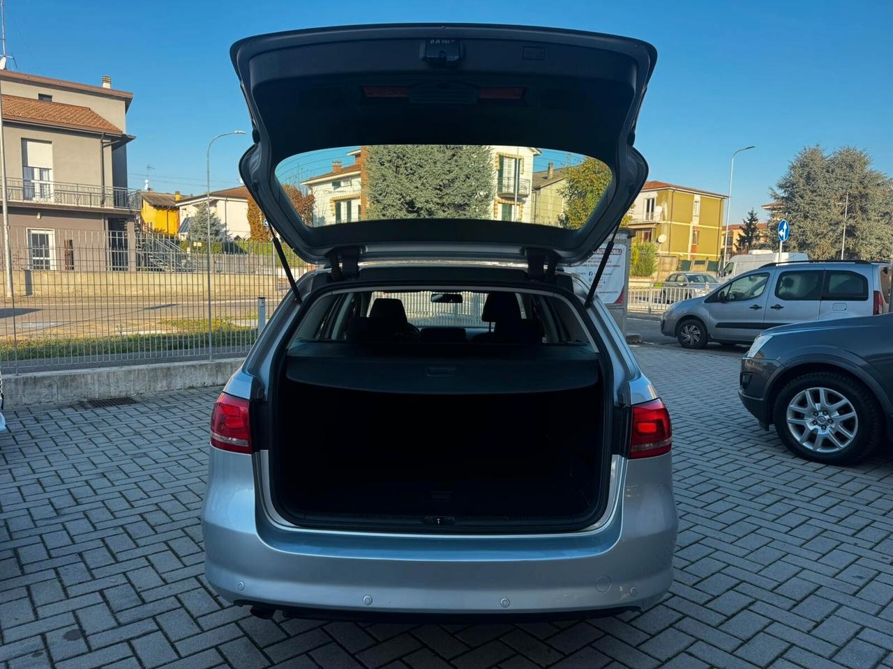 Volkswagen Passat 1.6 TDI Comfortline BlueM. Tech.