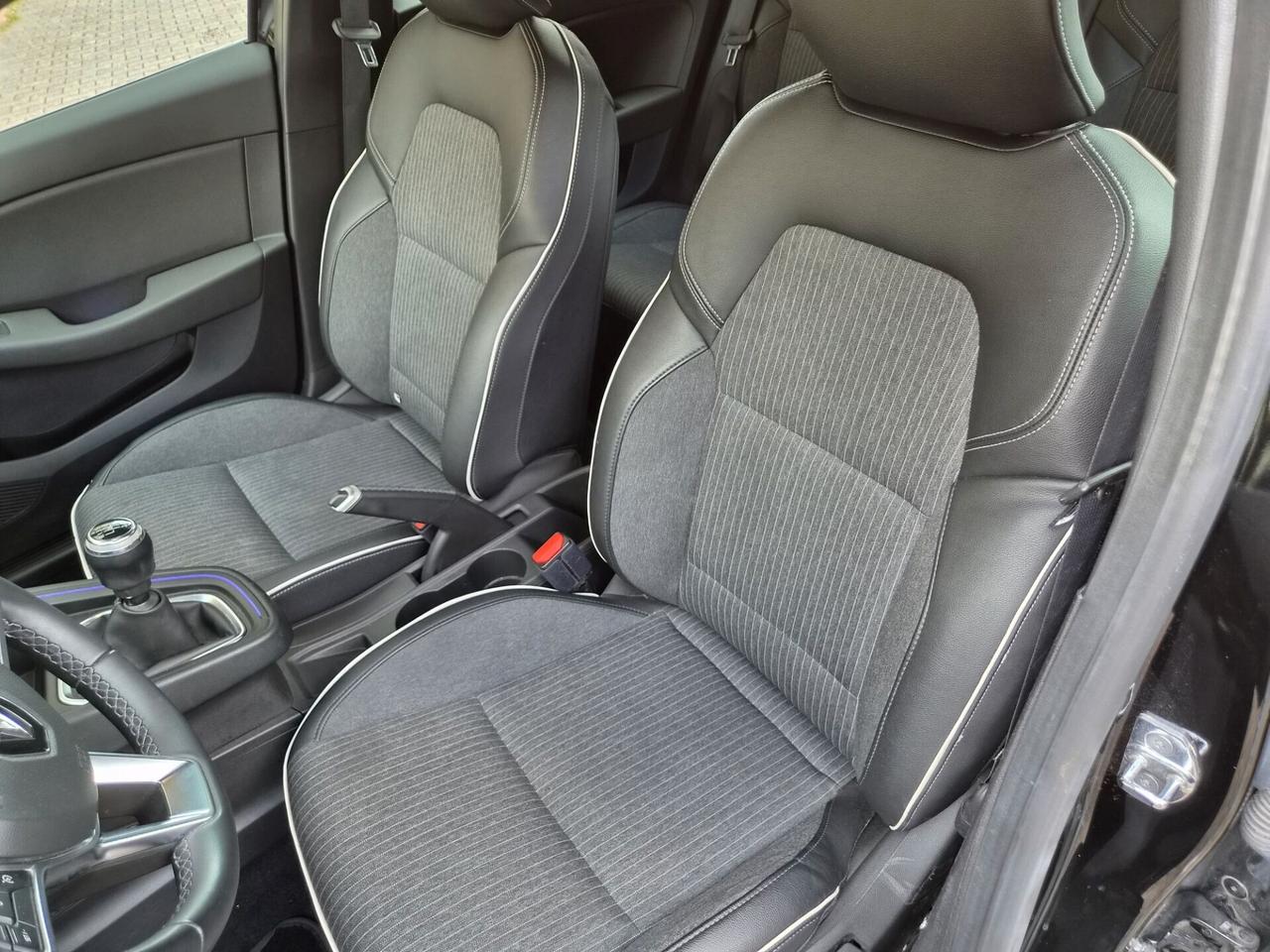 Renault Clio TCe 90 CV 5 porte Intens