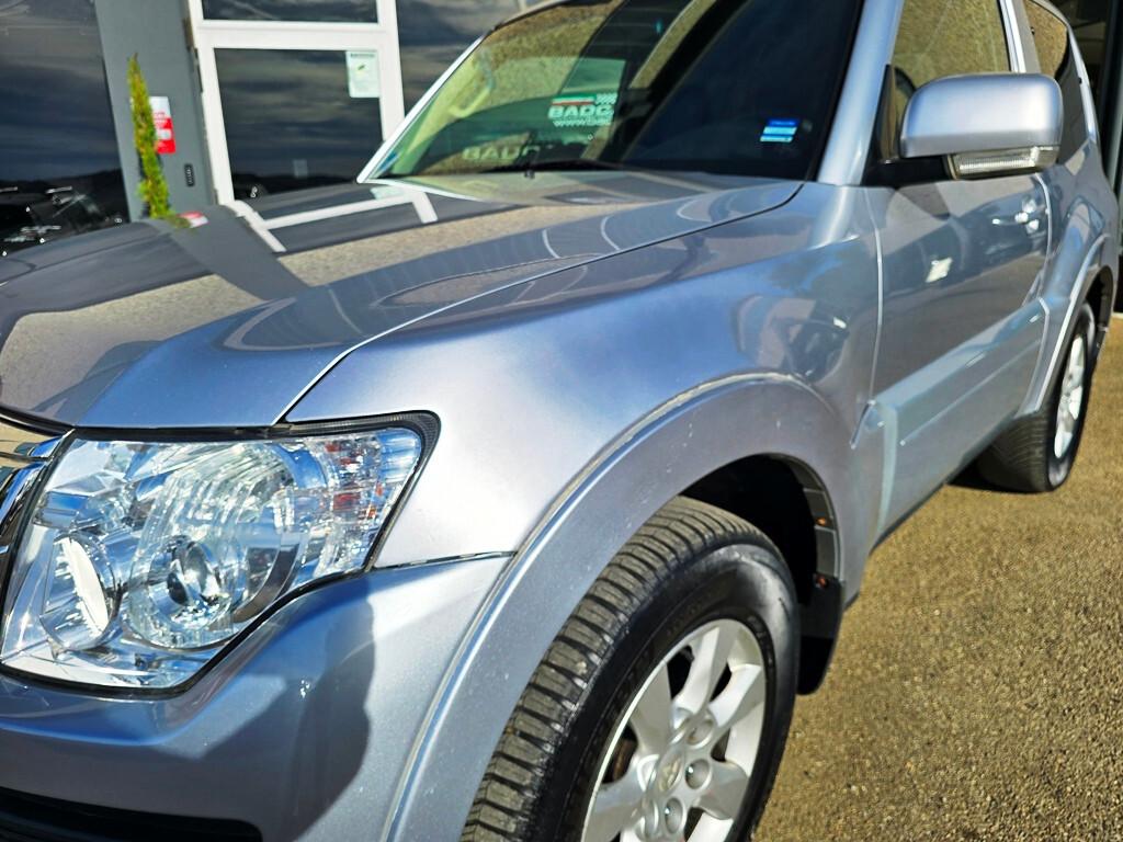 Mitsubishi Pajero 3.2 DI-D 190CV INSTYLE