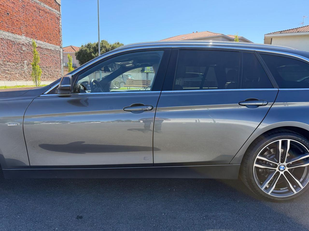 Bmw 320 d Luxury Line #10868
