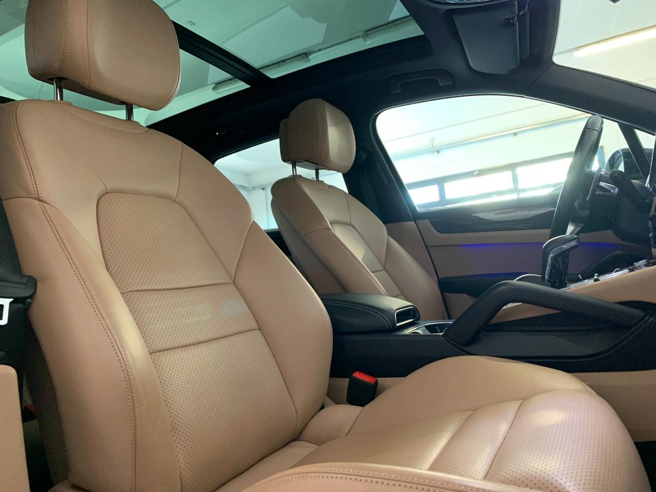 Porsche Cayenne 3.0 V6 E-Hybrid