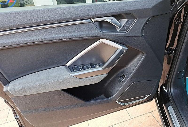 Audi Q3 Sportback 35 TDI quattro S tronic S Line Edition