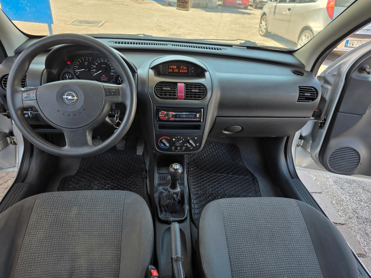 Opel Corsa 1.0i 12V cat 5 porte con 130.000km