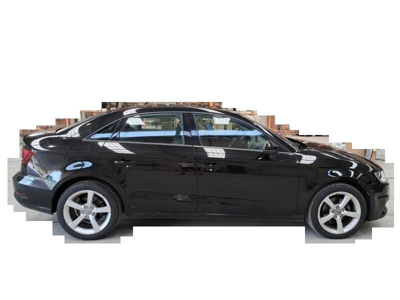 AUDI A3 SEDAN 1600 TDI 6M 110 CV