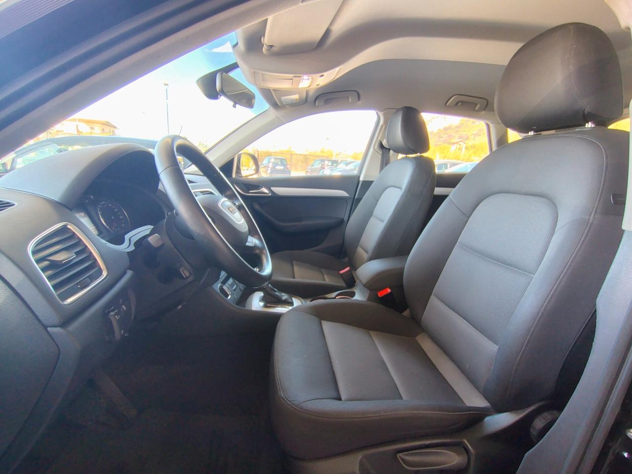 Audi Q3 2.0 TDI 120 CV S tronic Business
