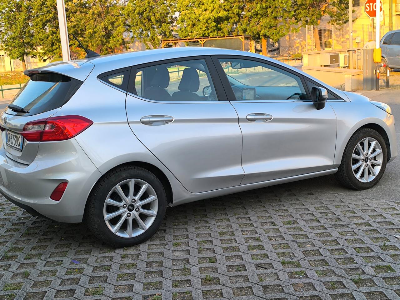 FORD FIESTA TITANIUM GPL CASA MADRE 05/2020 KM 93.000