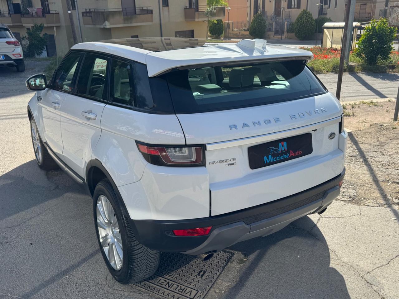 RANGE ROVER EVOQUE 2.0 TD4 180 CV HSE DYNAMIC MANUALE FULL IVA
