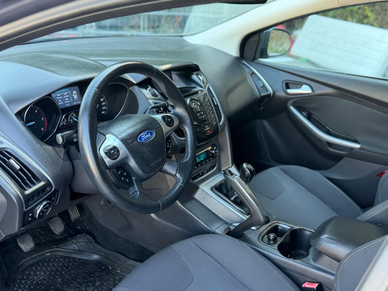 Ford Focus 1.6 TDCi 115 CV Titanium - 2012 gancio traino