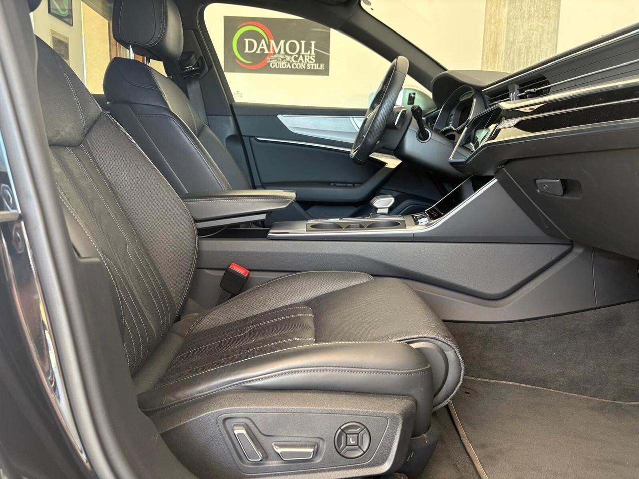 Audi A6 AUDI A6 AVANT 55 TFSIe QUATTRO S LINE - FULL!!!