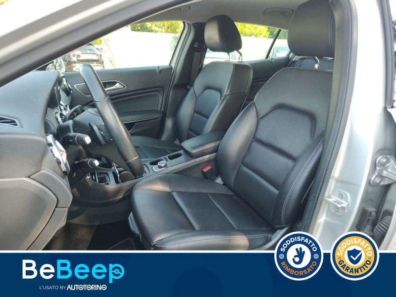 Mercedes-Benz GLA 180 D SPORT AUTO