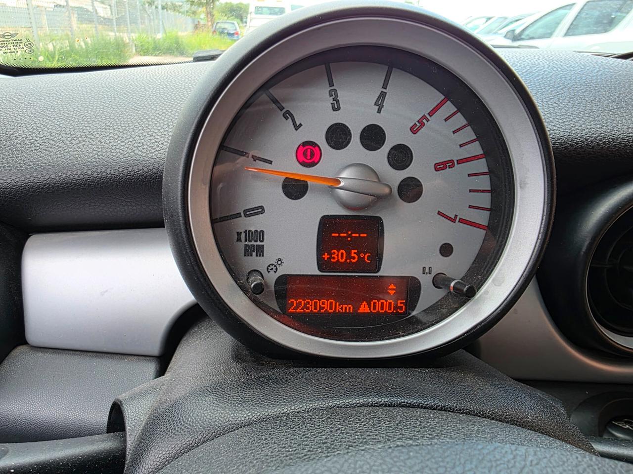Mini Cooper D Clubman 1.6 16V