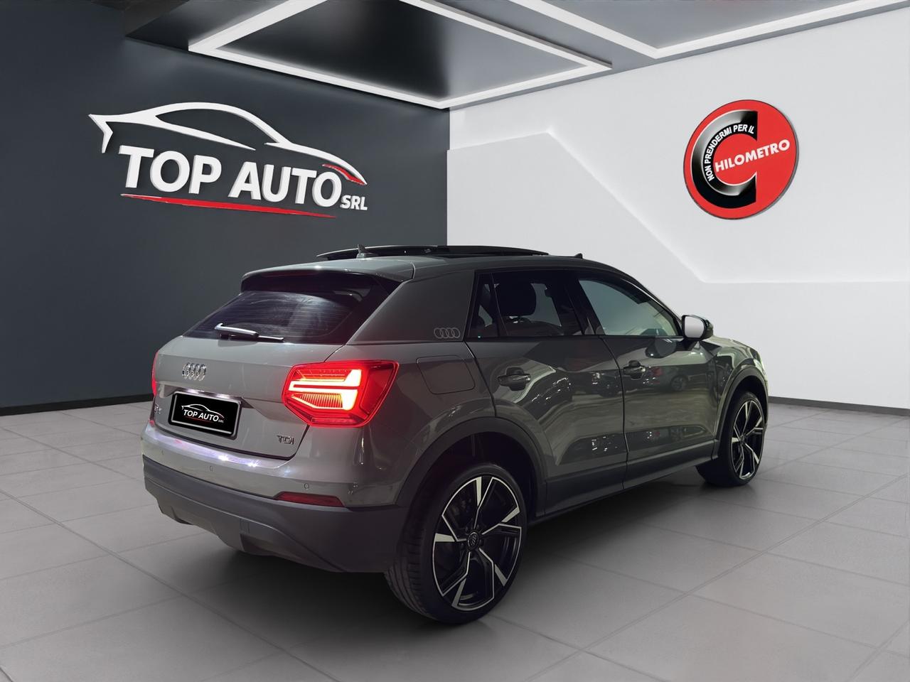 AUDI Q2 1.6 TDI SPORT / TETTO