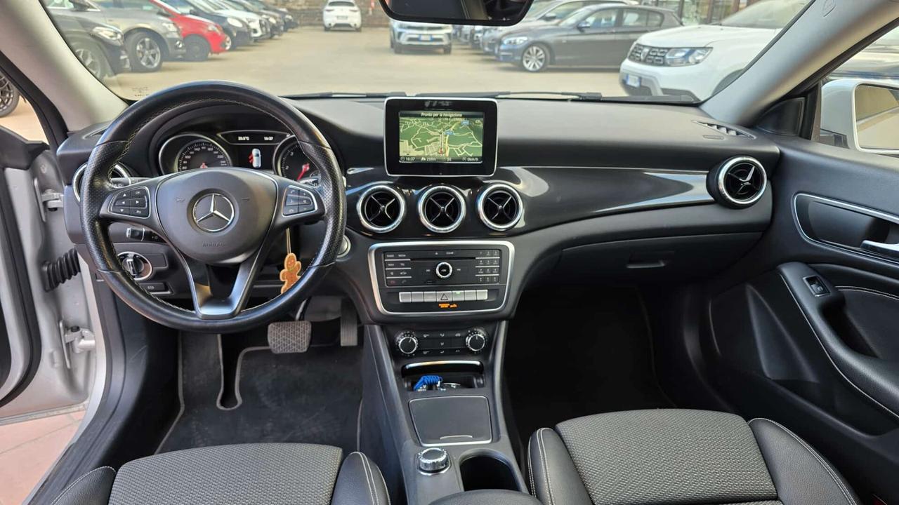 Mercedes-benz CLA 200 d S.W. Automatic Premium