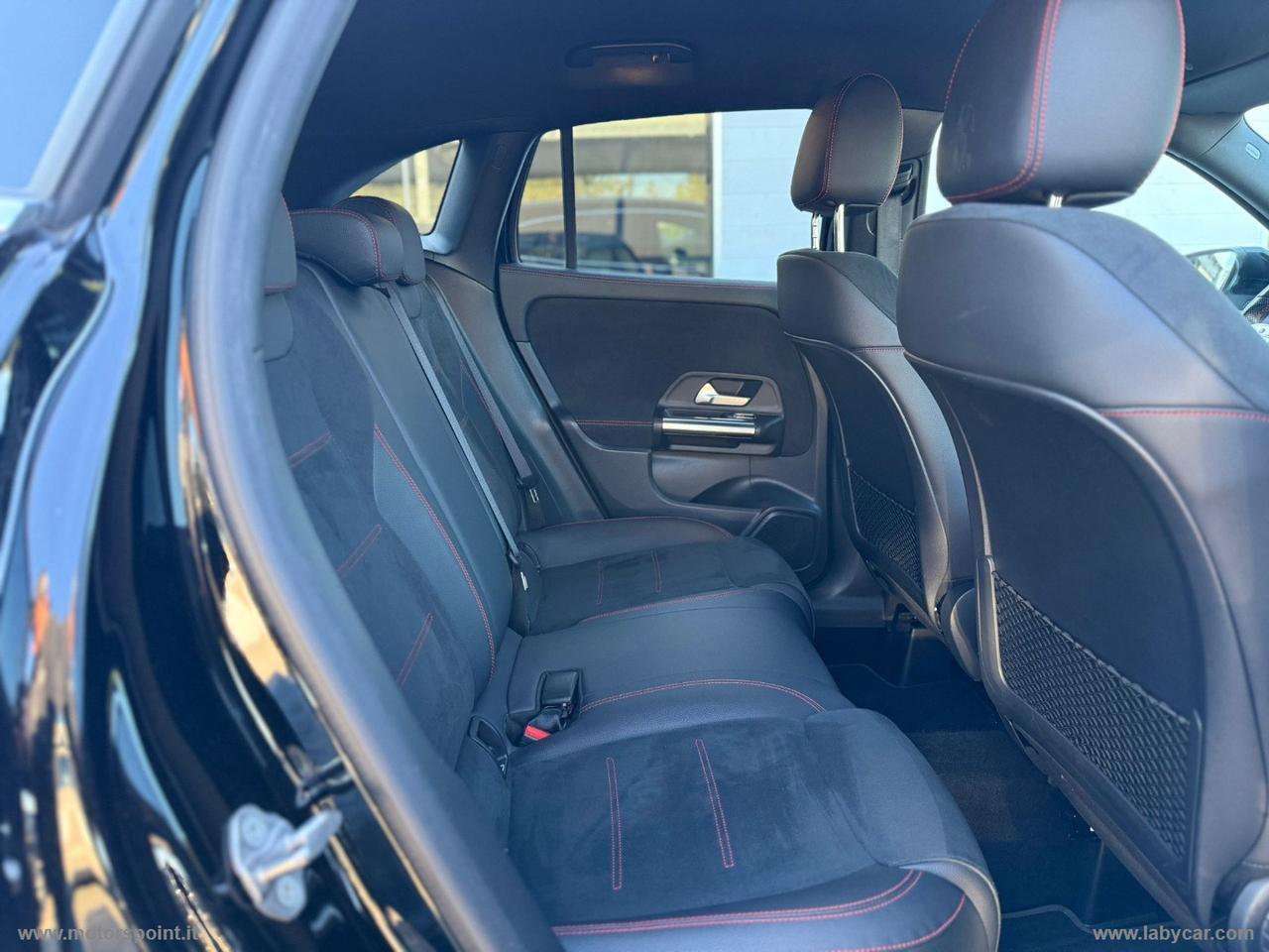 MERCEDES-BENZ GLA 180 d Automatic Premium