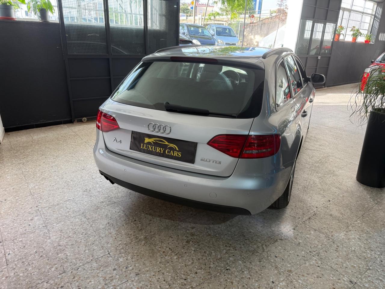 Audi A4 Avant 2.0 TDI 120CV station wagon
