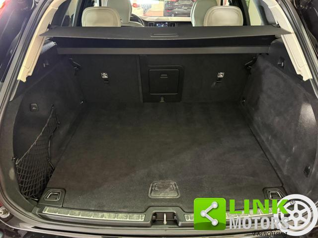 VOLVO XC60 D4 AWD Geartronic Inscription