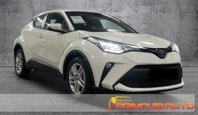 TOYOTA C-HR 1.8 Hybrid E-CVT Business