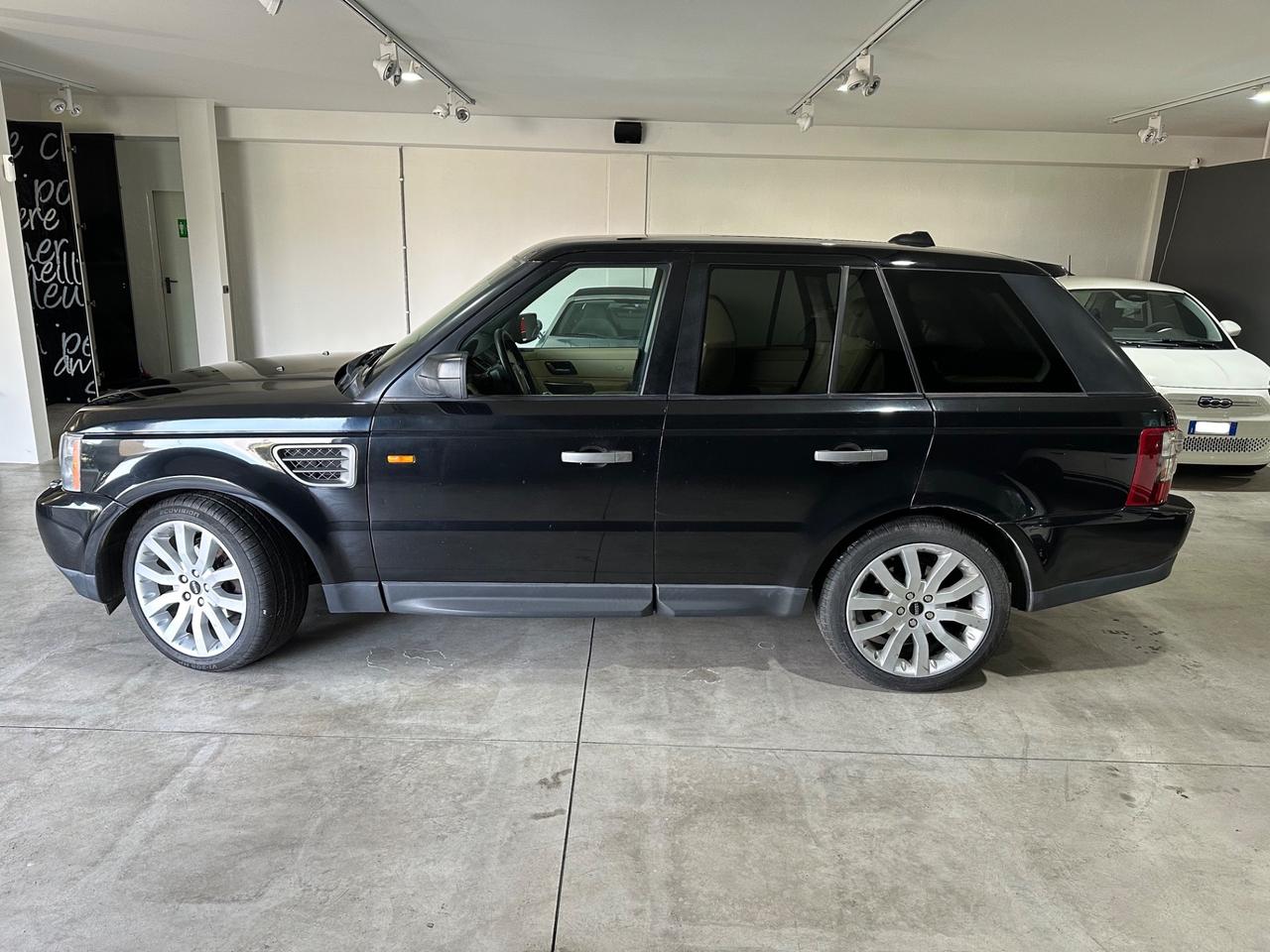 Land Rover Range Rover Sport Range Rover Sport 2.7 TDV6 HSE