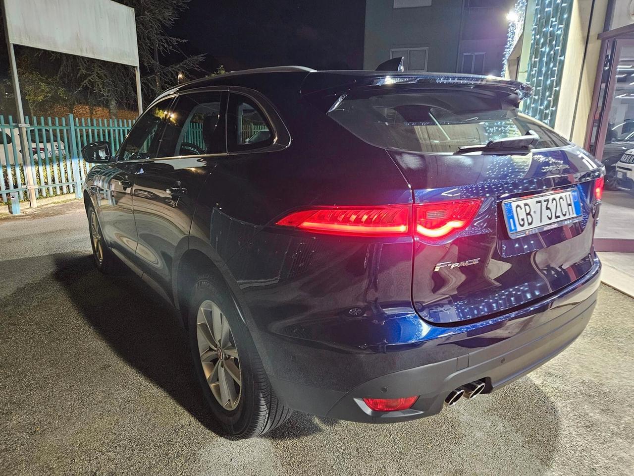 Jaguar F-Pace 2.0 D 163 CV AWD aut. SE