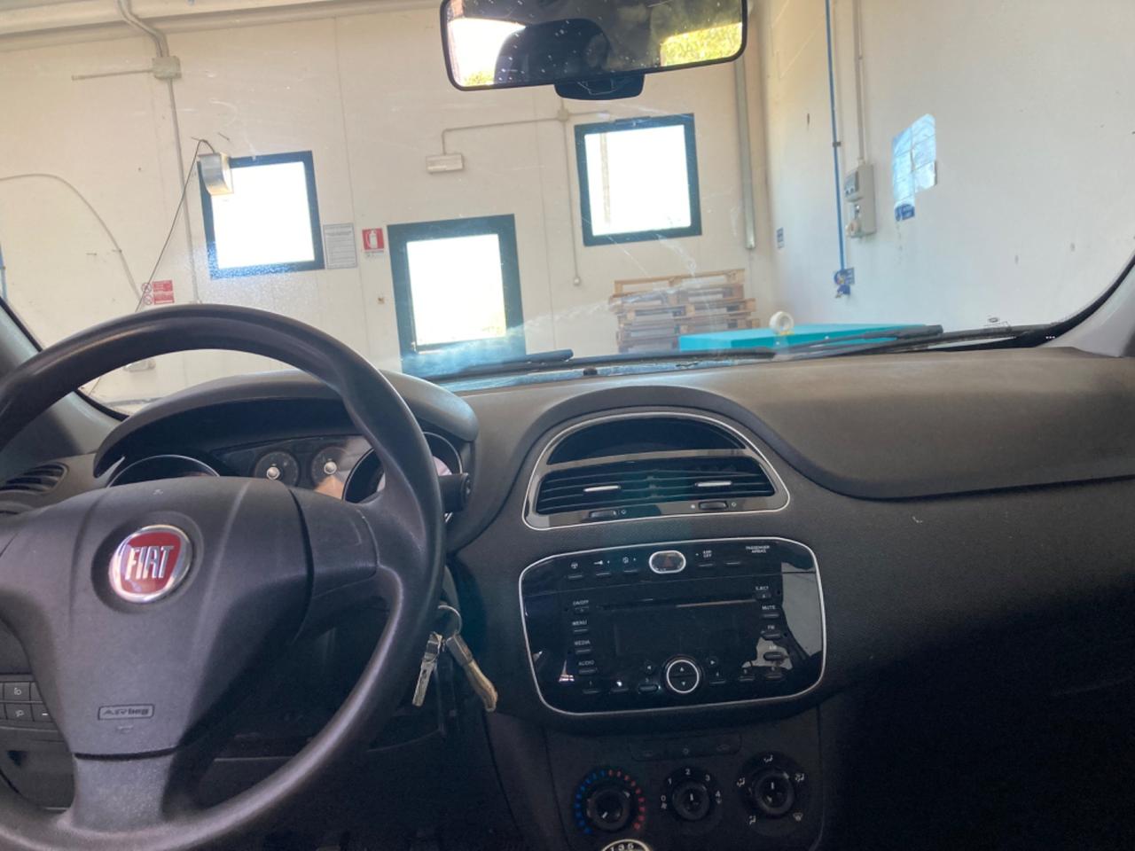 Fiat Punto 1.3 MJT II S&S 95 CV 5 porte Street