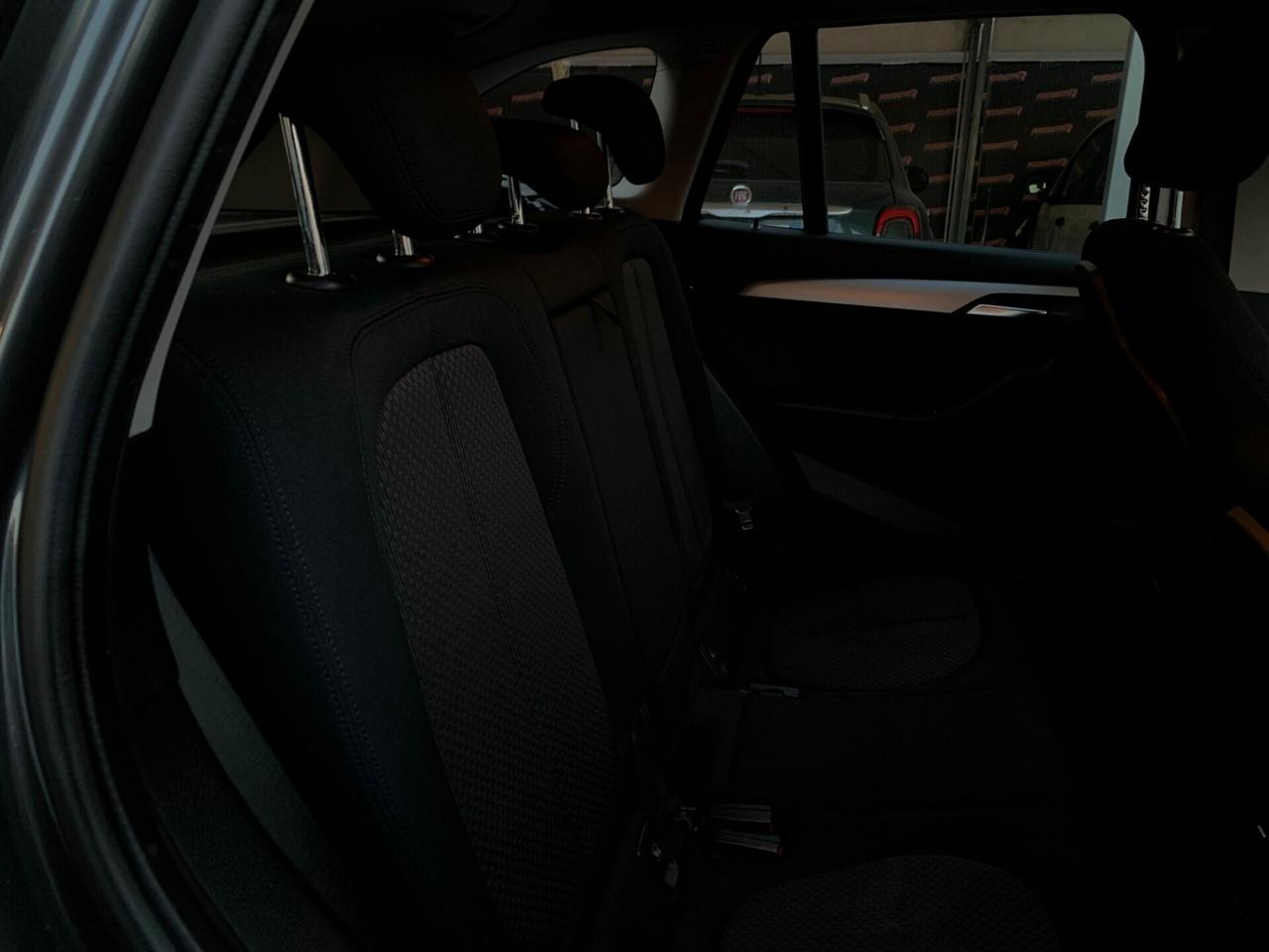 Bmw X1 sDrive18d Business