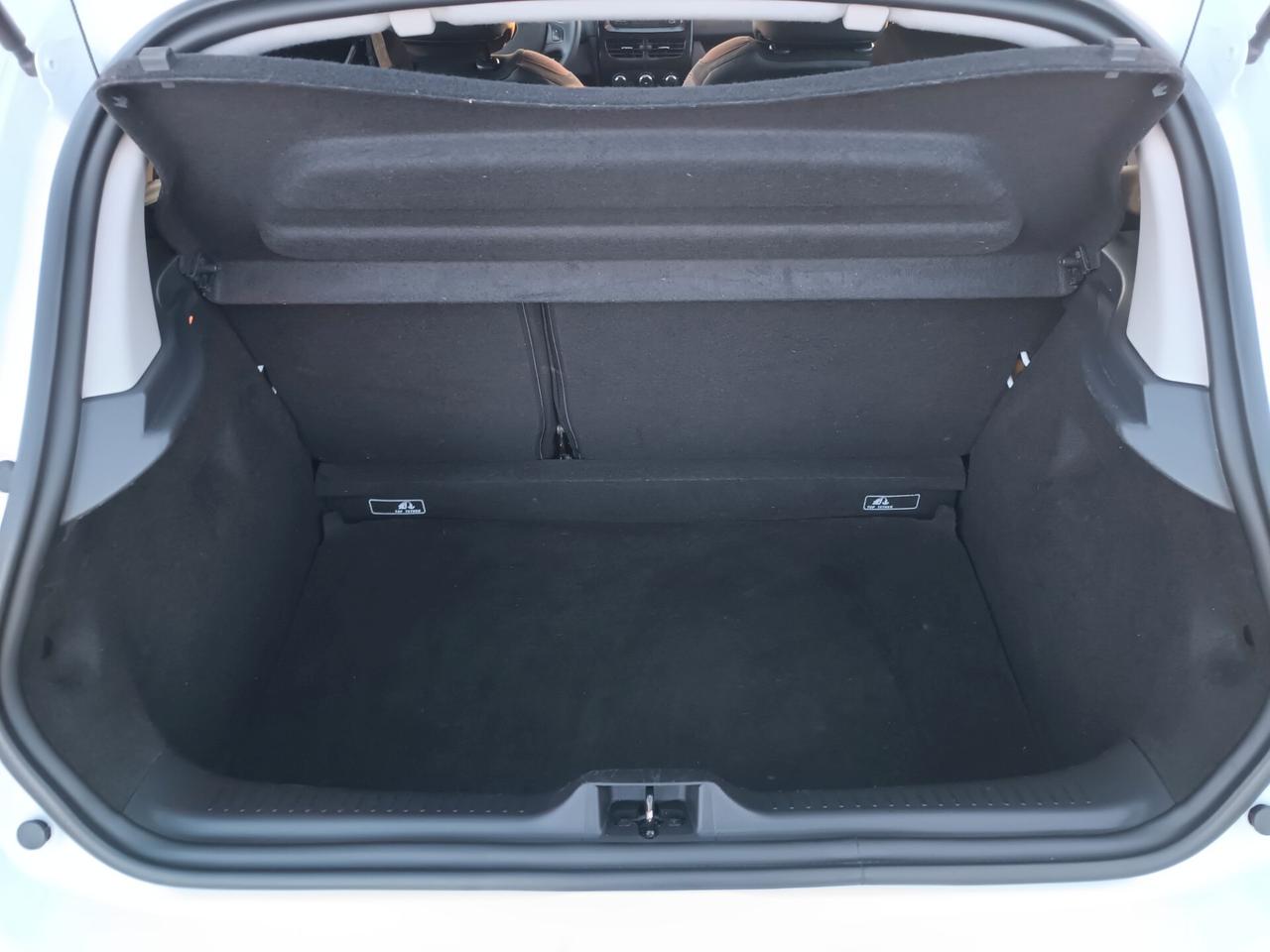 Renault Clio 1.5 dCi 8V 75CV 5 porte Costume National