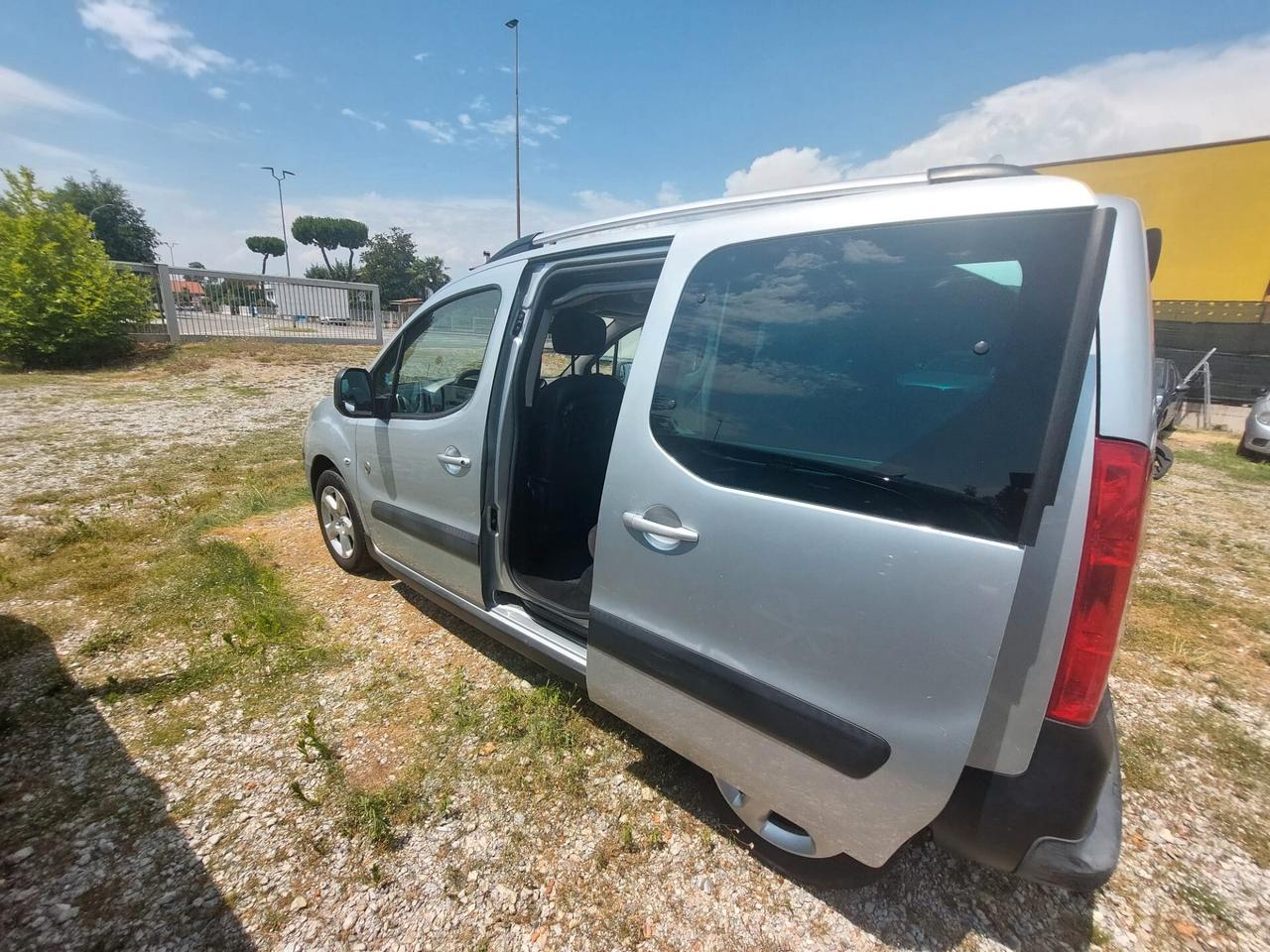 Peugeot Partner Tepee 1.6 HDi 112CV Outdoor