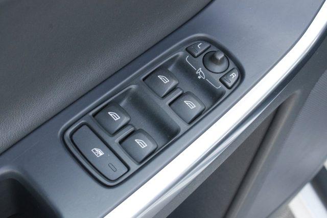 VOLVO XC60 D4 Awd Geartronic R-design Unicoprop. Pelle