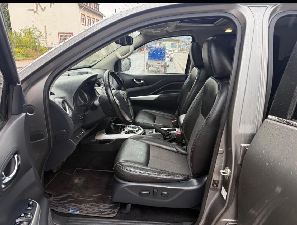 Nissan Navara 2.3 dCi 190 CV 7AT 4WD Double Cab N-Guard