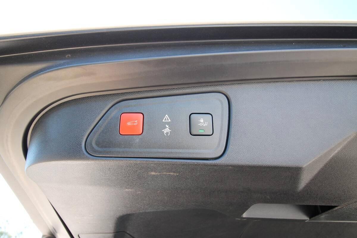 Peugeot 3008 BlueHDi 130 EAT8 GT Line 2020