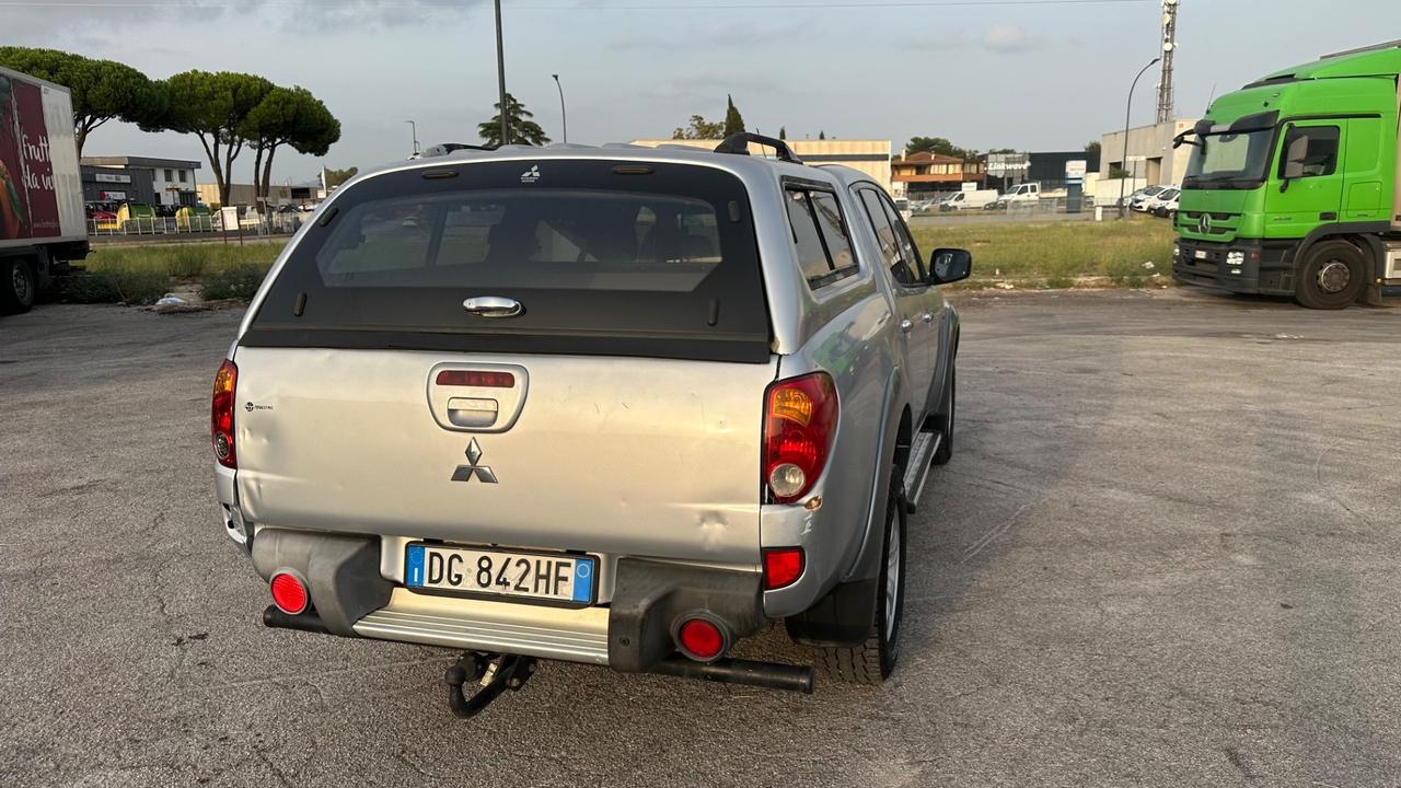 Mitsubishi L200 2.5 DI-D/136CV Double Cab Intense