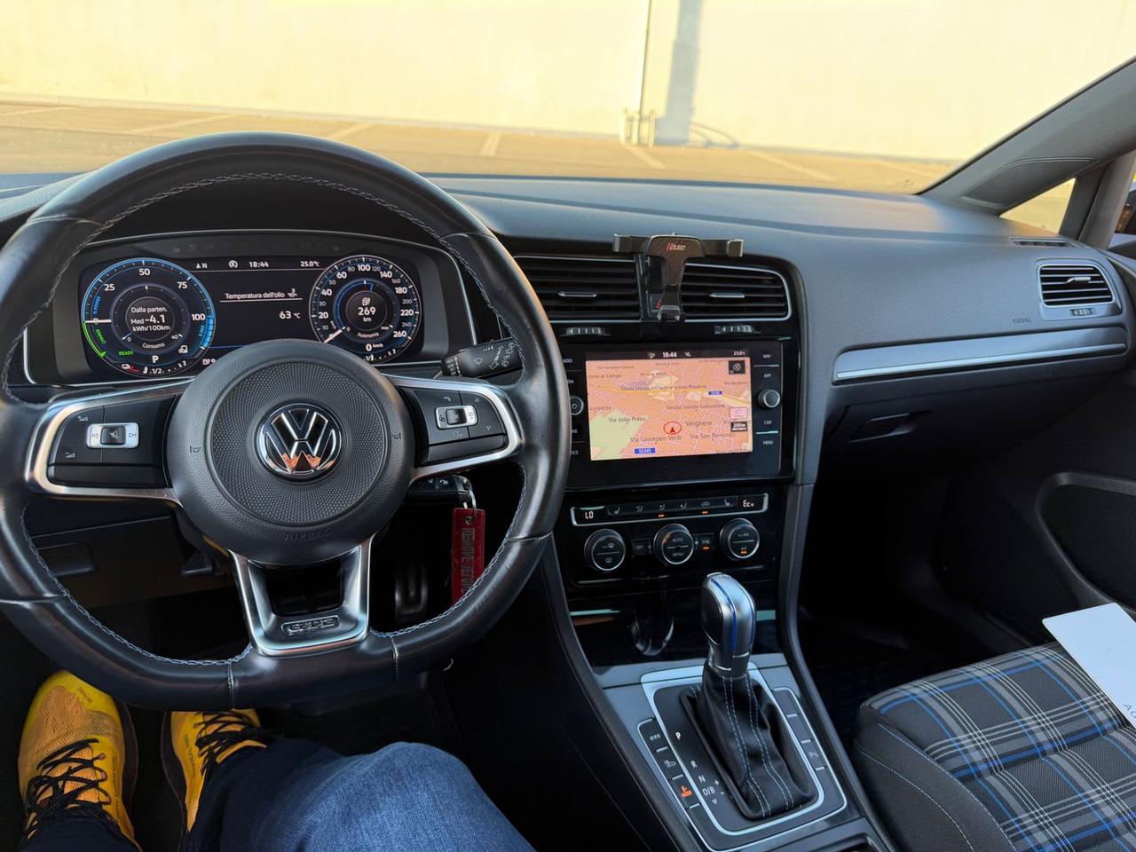 Volkswagen Golf 1.4 TSI GTE PHEV Executive #10313