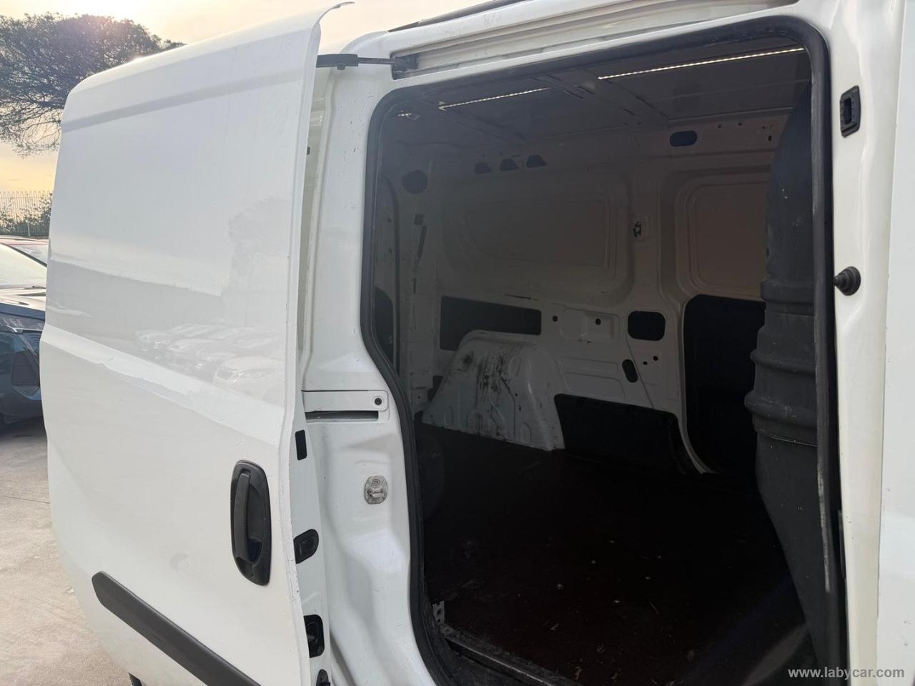 Doblò 1.6MJT 120 PL-TN Cargo Maxi Lam.