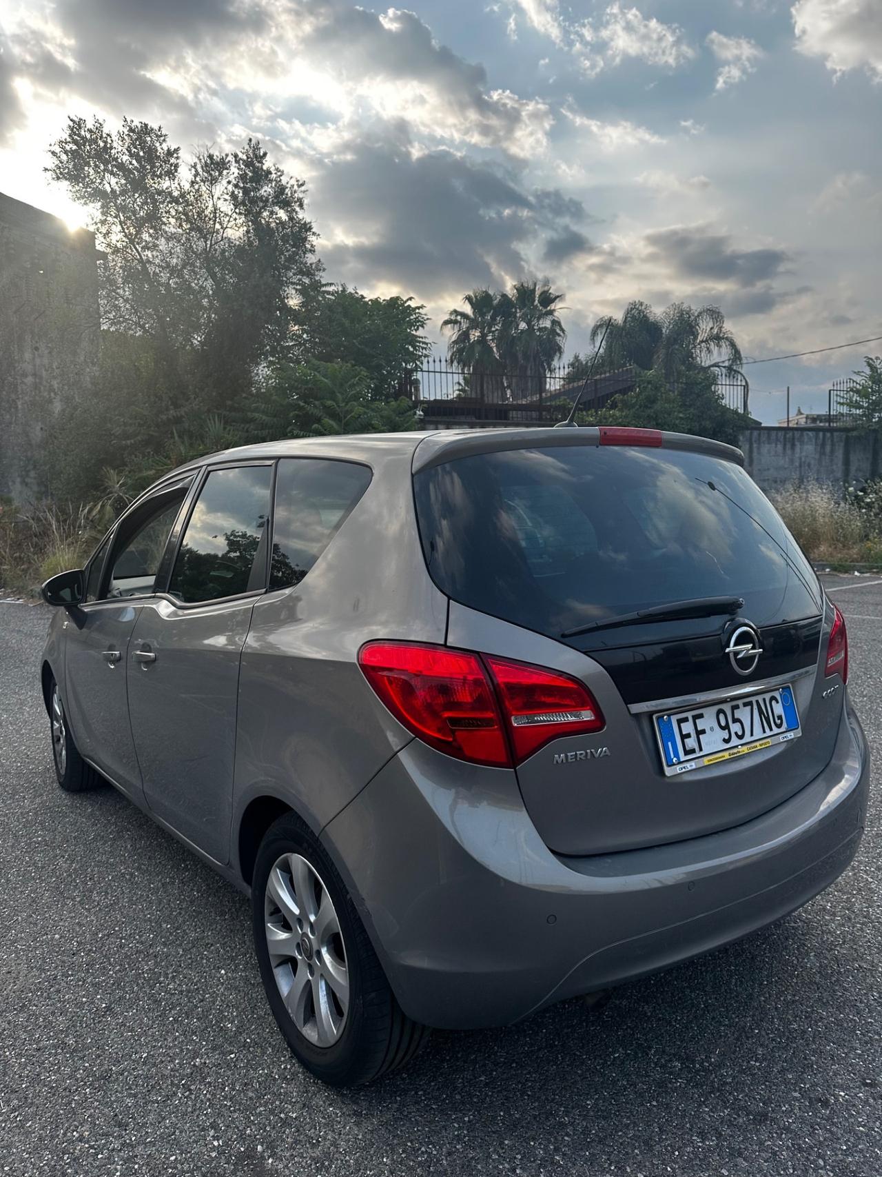 Opel Meriva 1.3 CDTI 95CV ecoFLEX Cosmo