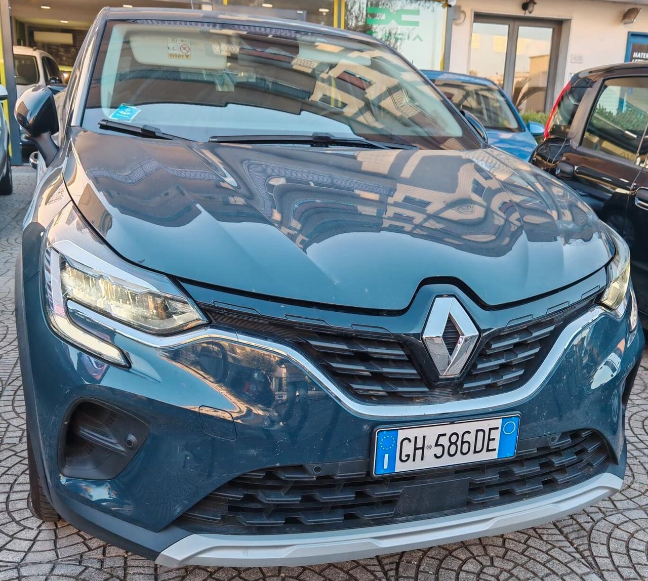 Renault Captur Mild Hybrid 140 CV Zen
