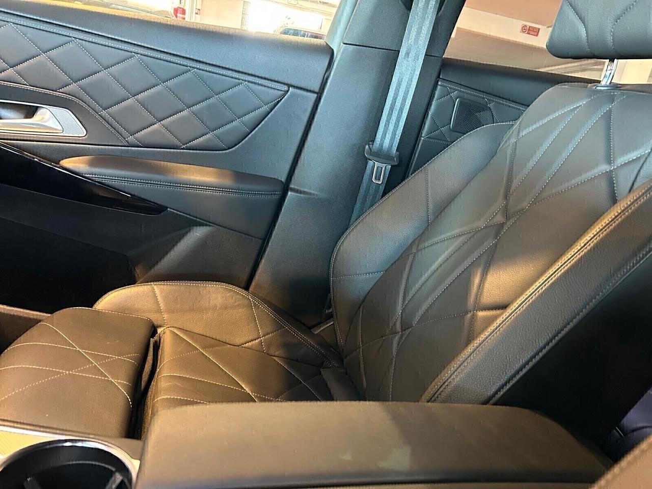 Ds DS 7 Crossback GRAND CHIC BlueHDi 130 aut. RIVOLI SPOTICAR
