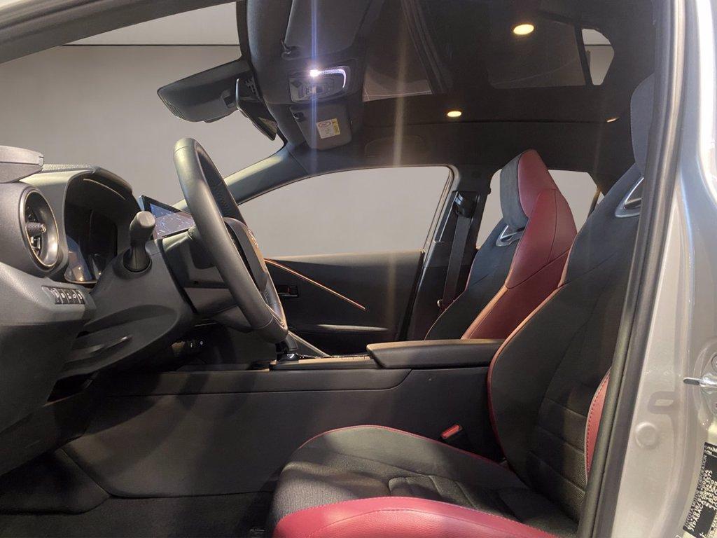 TOYOTA C-HR 2.0 phev Lounge Hero fwd e-cvt del 2025