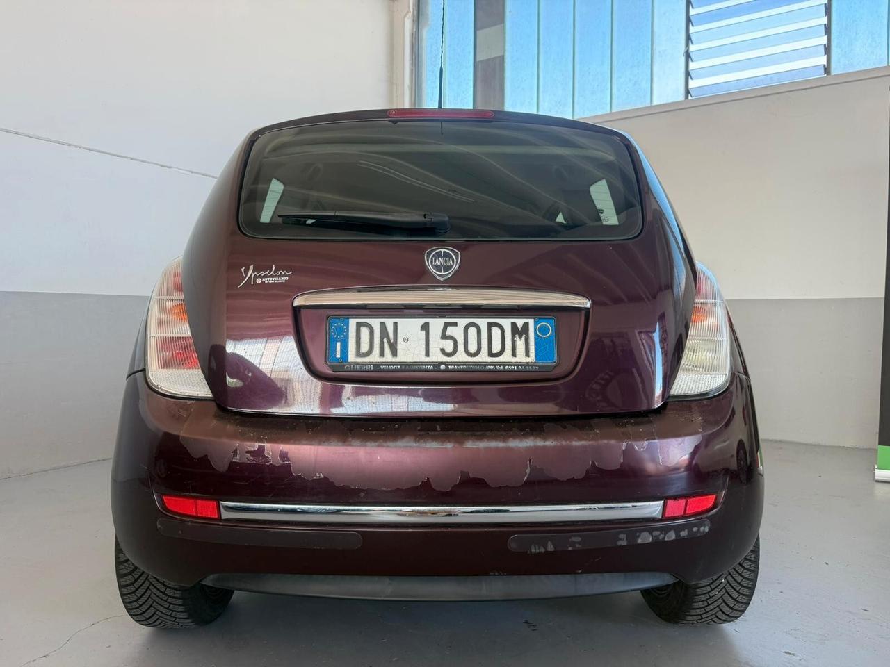 Lancia Ypsilon 1.2 Argento