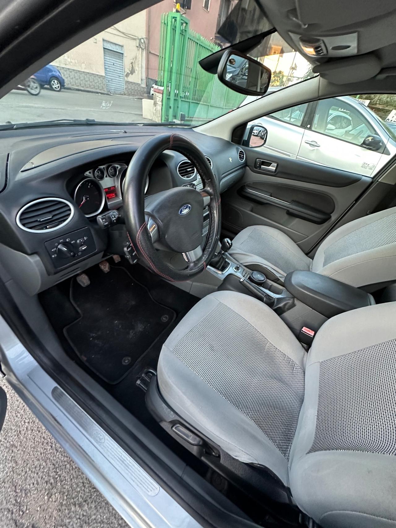 Ford Focus 1.6 TDCi (110CV) 5p. Tit. DPF