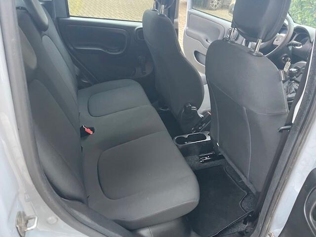 FIAT PANDA 1.0 HYBRID CITY CROSS UNIPROP